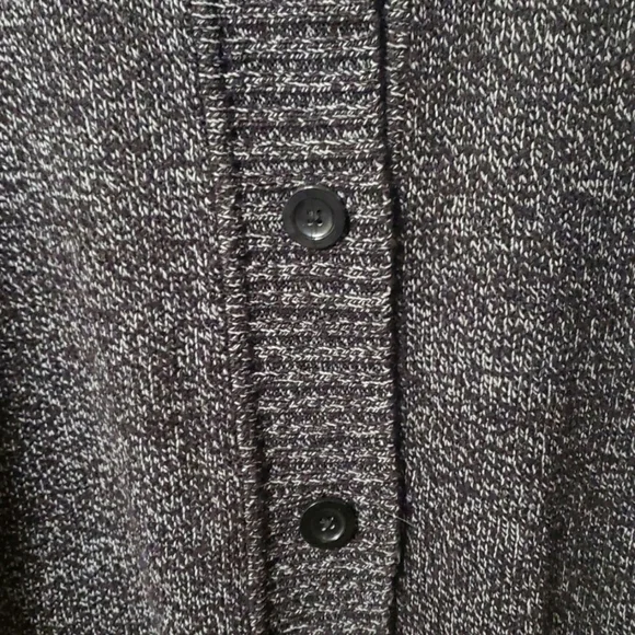 Karen Scott. Woman. Beautiful Heathered Dark Gray Cardigan;  Button Up. Size 3X - Picture 8 of 12